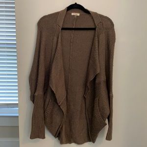 Slouchy brown sweater/cardigan